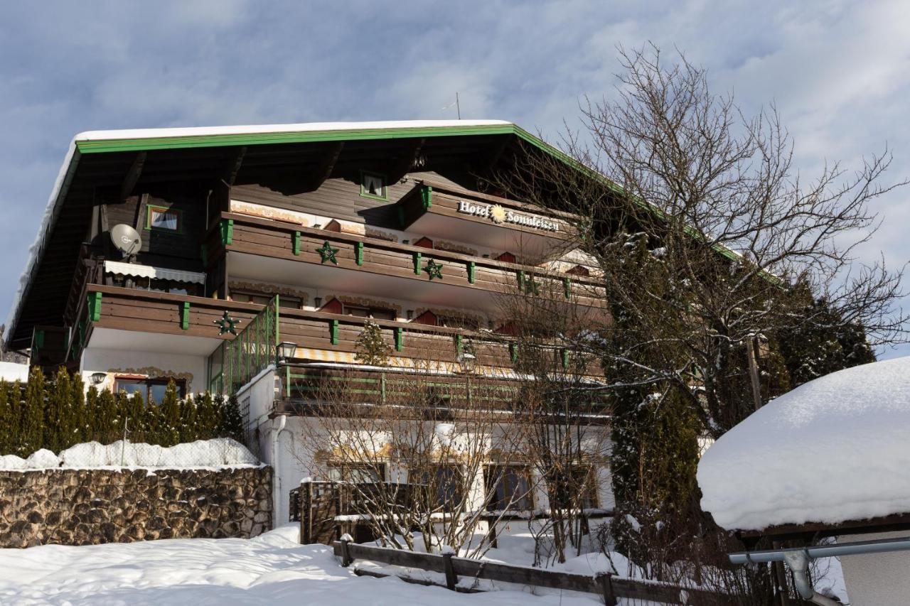 Hotel Sonnleiten ライト・イム・ヴィンクル エクステリア 写真