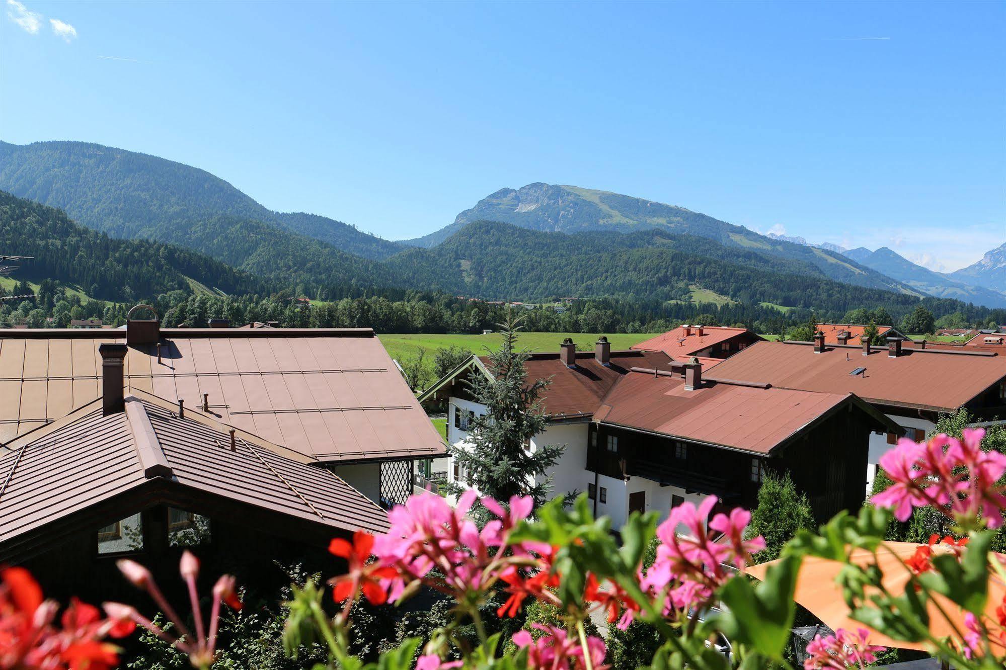 Hotel Sonnleiten ライト・イム・ヴィンクル エクステリア 写真