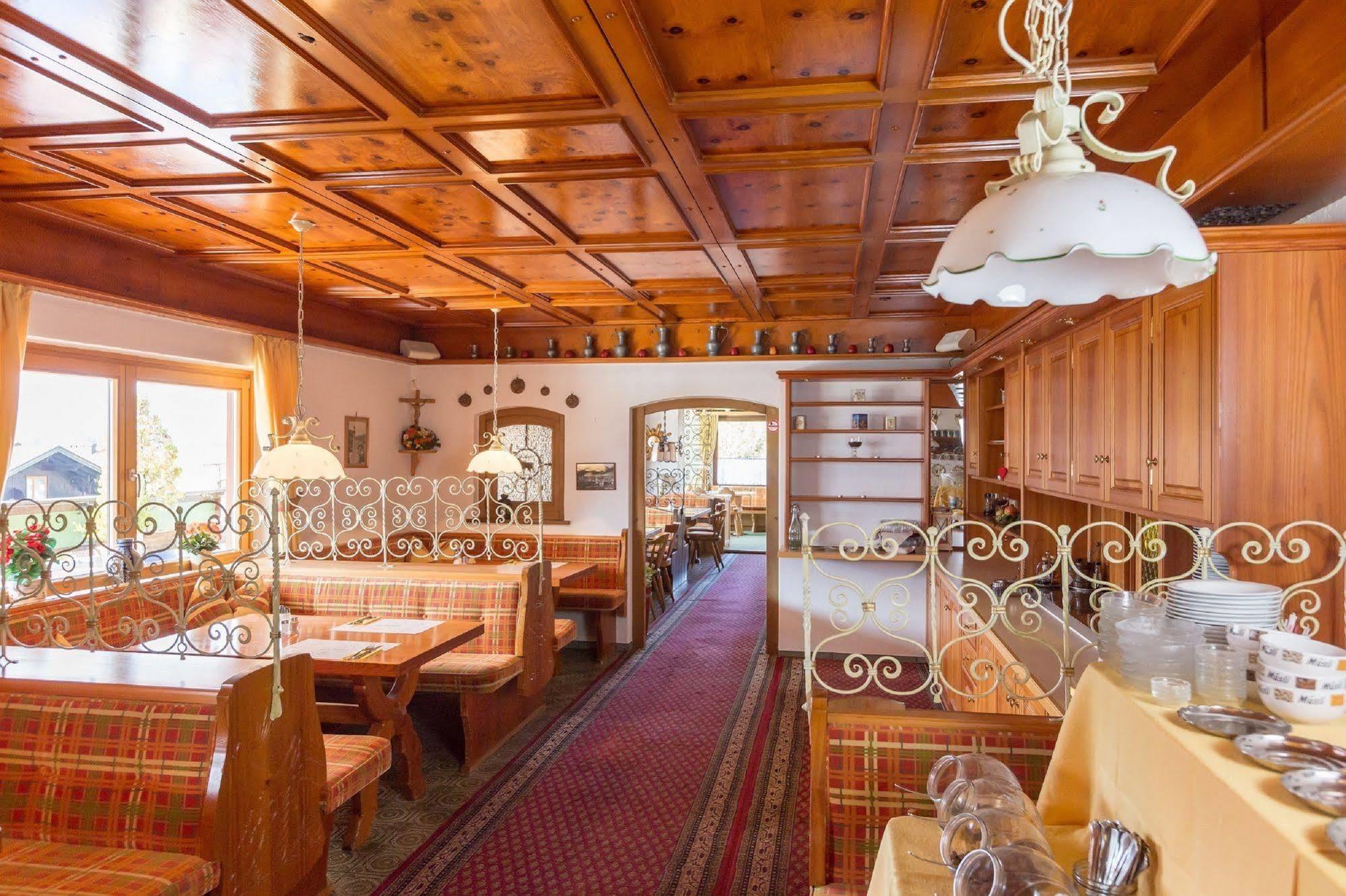Hotel Sonnleiten ライト・イム・ヴィンクル エクステリア 写真