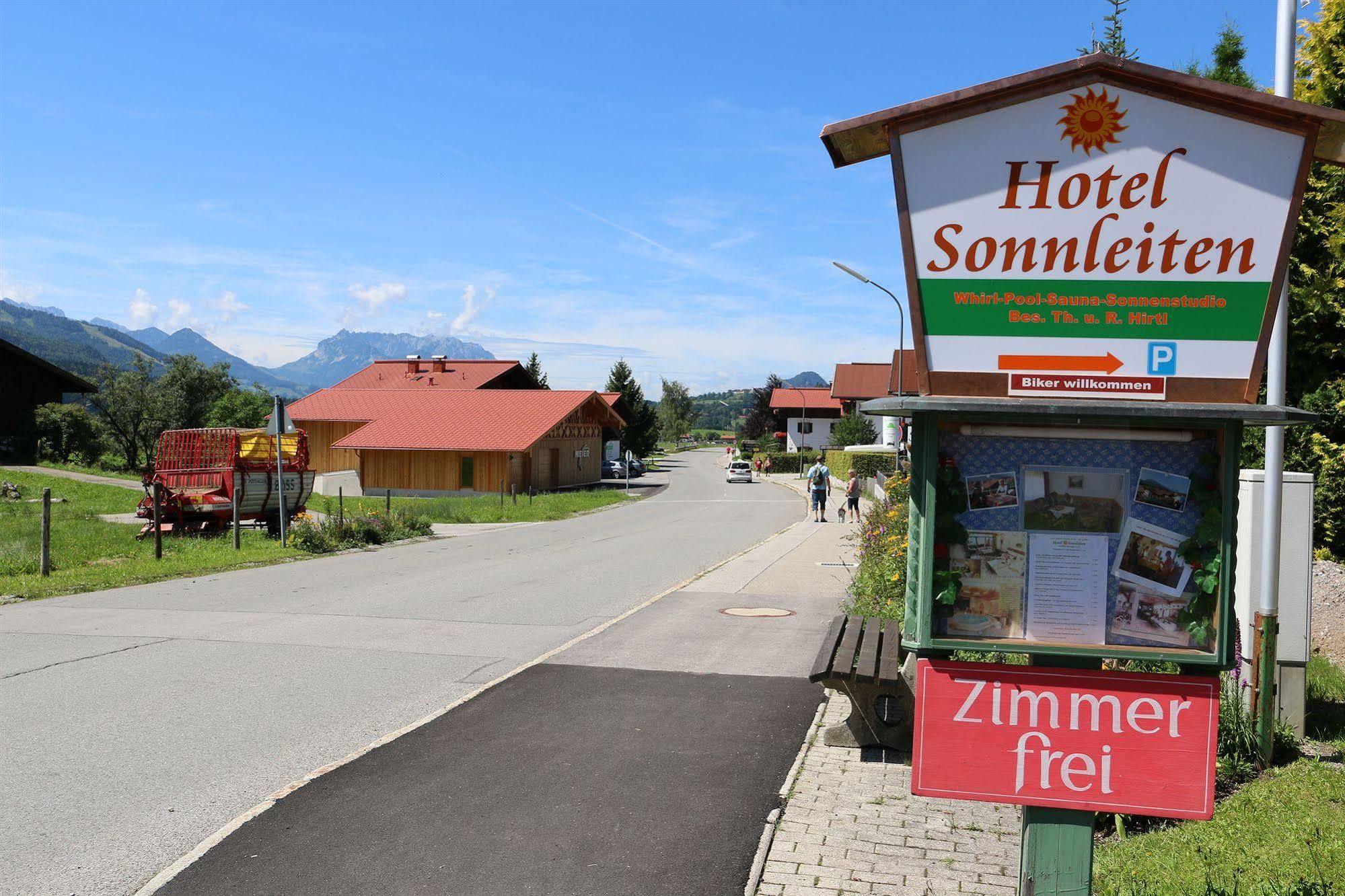 Hotel Sonnleiten ライト・イム・ヴィンクル エクステリア 写真